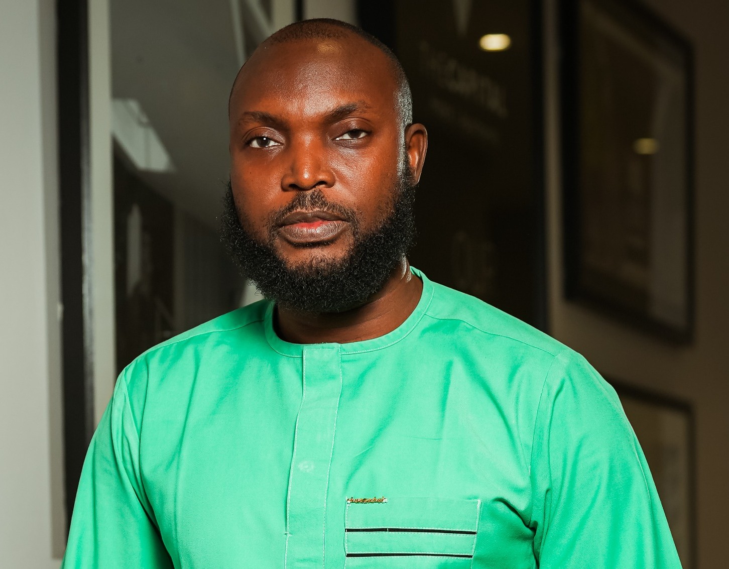 Robert-Egbe