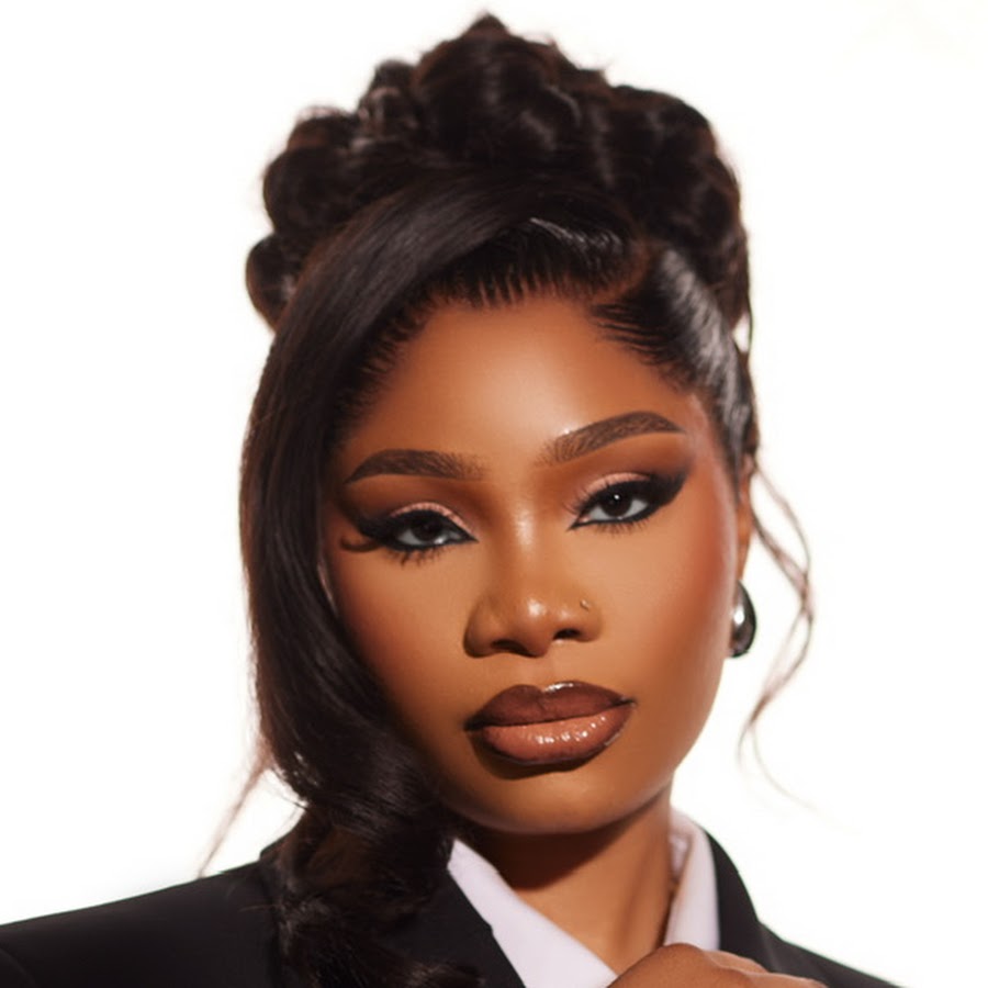 aesha-mikaelson