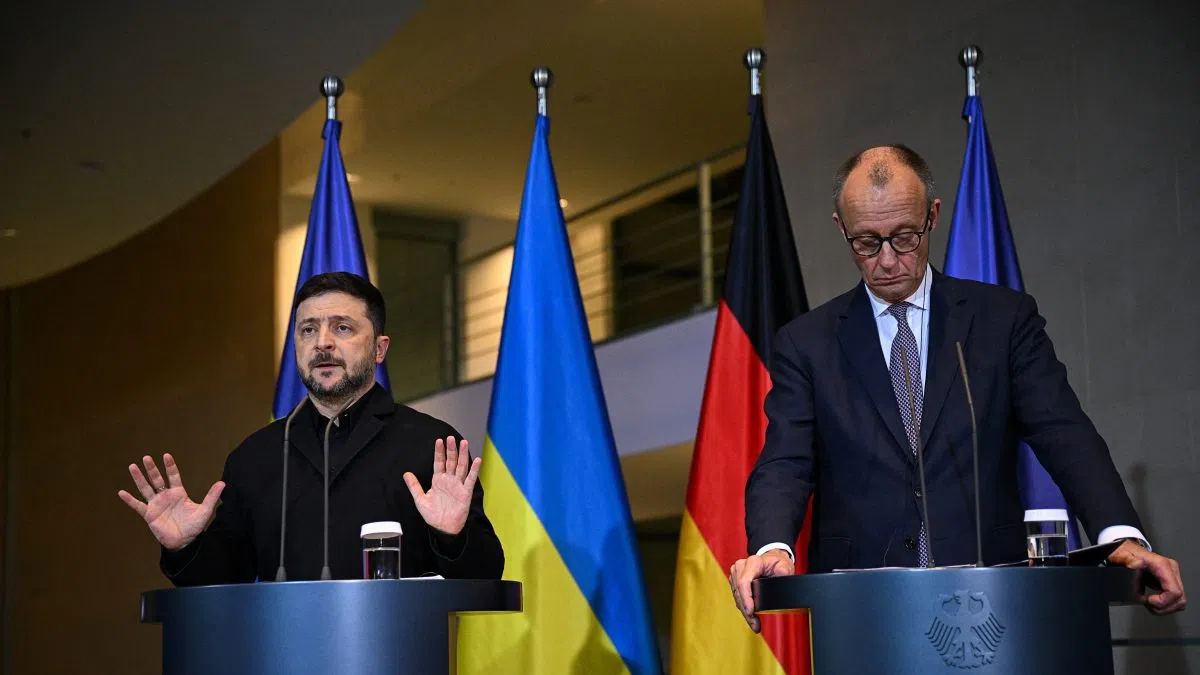 202512US-Floats-Article-5-Like-Security-Guarantees-For-Ukraine-