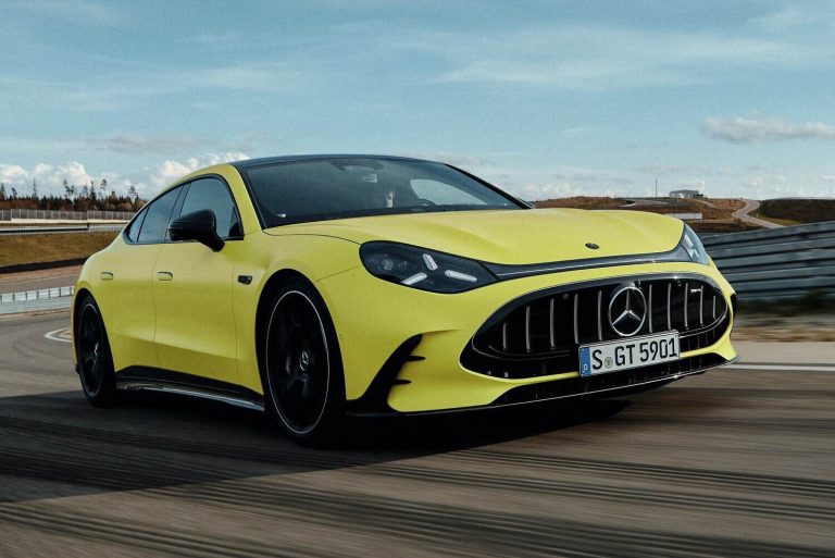 202605merc-amg-gt-front
