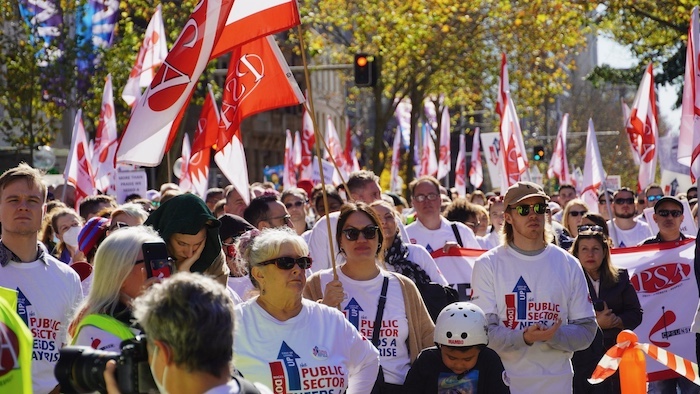 202606Australia-Raises-Minimum-Wage-By-4.75-As-Inflation-Pressures-Persist
