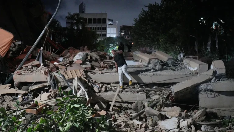 202606Earth-Quakes