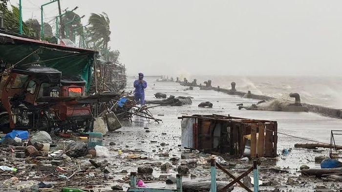 202606Japan-Braces-For-Twin-Storm-Threat-As-Torrential-Rains-Shut-Down-Parts-Of-Taiwan