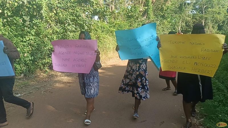 202606Mukono-parents-protest-against-headteacher-Faridah-Nassolo