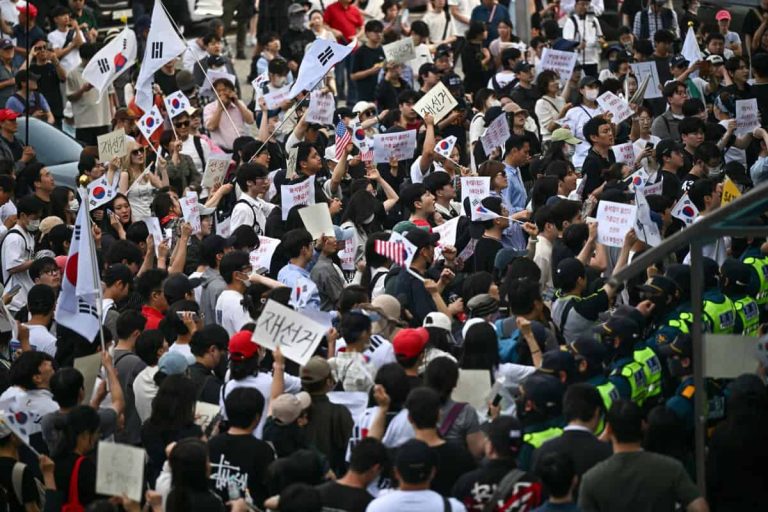 SKOREA-POLITICS-ELECTION-BALLOT-PROTEST