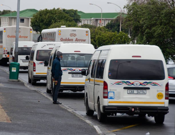 202606taxi-and-bus-wars-after-viral-video-of-taxi-drivers-forcing-bus-passengers-to-get-in