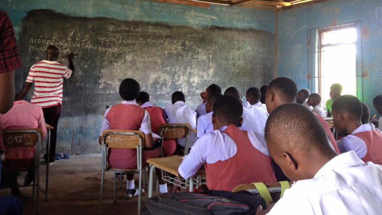 A-classroom-with-students
