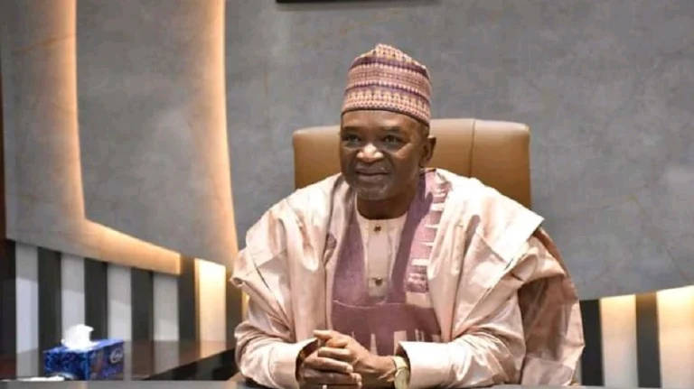 202212Mohammad-Abubakar