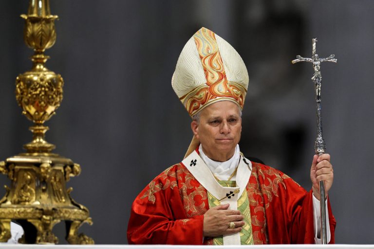 2026072026-06-29T091942Z_171489395_RC2L3MAI47BP_RTRMADP_3_POPE-MASS-scaled-1
