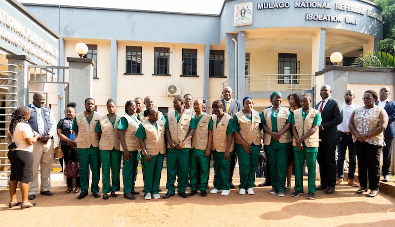 202607Dr-Chris-Baryomunsi-with-health-workers-at-Mulago