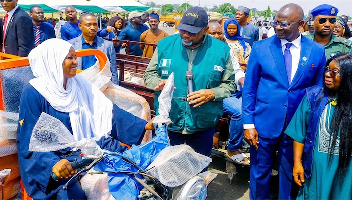 202607FG-IFAD-Distribute-Rice-Seeds-Tricycles-to-1918-Nasarawa-Farmers