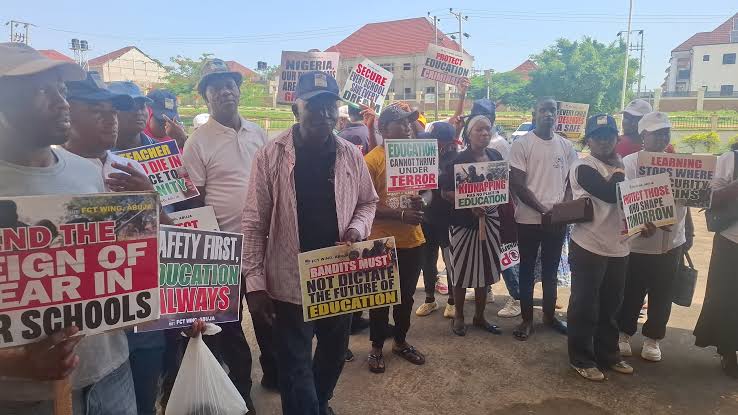 202607Kwara-Residents-Protest-172-Day-Captivity-Of-176-Woro-Abductees