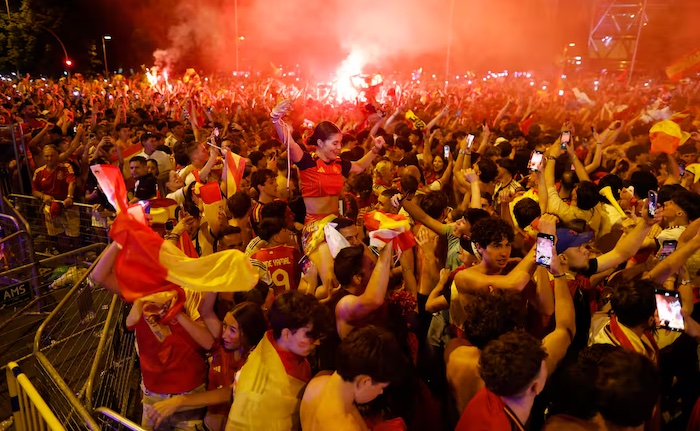 202607Teen-Killed-Two-Injured-As-Fountain-Collapses-During-Spains-World-Cup-Celebrations