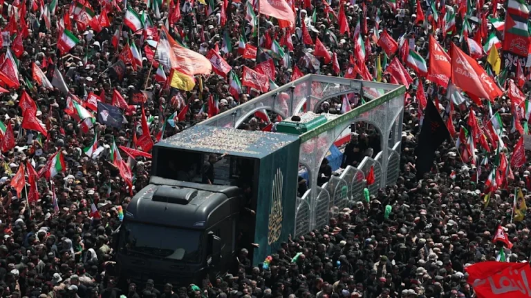 202607Thousands-Mourn-Khamenei