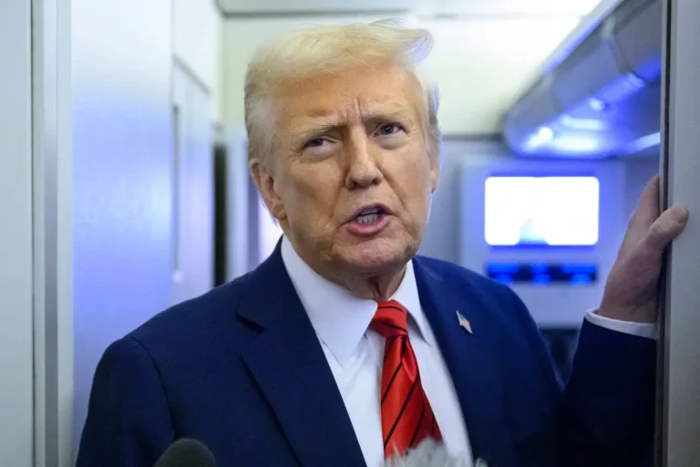 AFP__20250128__36WB2RT__v1__Preview__UsPoliticsTrump-1