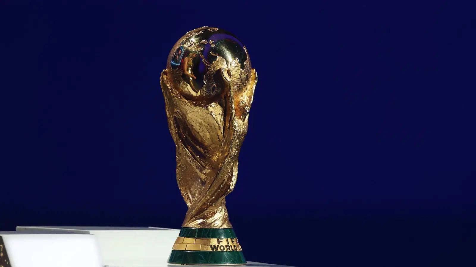 world-cup-trophy