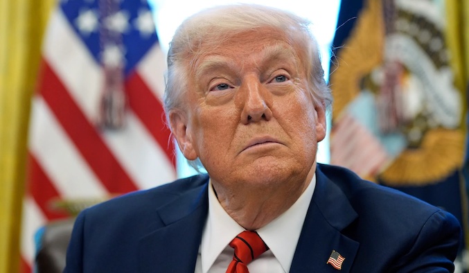 202603Trump-Was-Briefed-On-Risk-Of-Iranian-Strikes-On-Gulf-Allies-Sources-Reveal