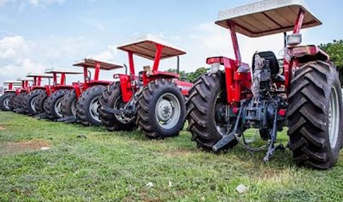 202608FG-Trains-4000-Tractor-Operators-To-Drive-Mechanised-Farming-Boost-Food-Security