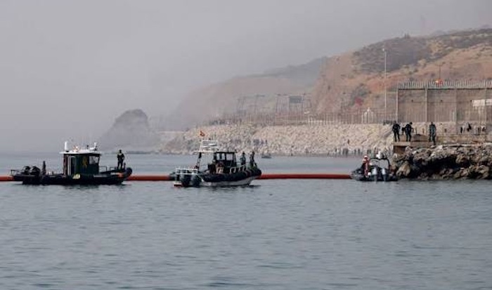 202608Spain-Installs-Floating-Barrier-After-Deadly-Ceuta-Migrant-Rush-Kills-67
