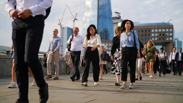 202608UK-Eyes-Major-Labour-Market-Statistics